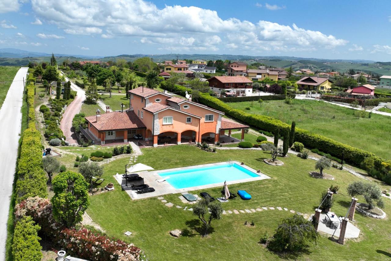 Villa Ruffo Кампобассо Экстерьер фото