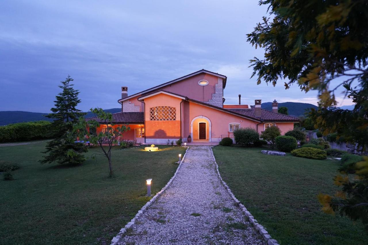 Villa Ruffo Кампобассо Экстерьер фото